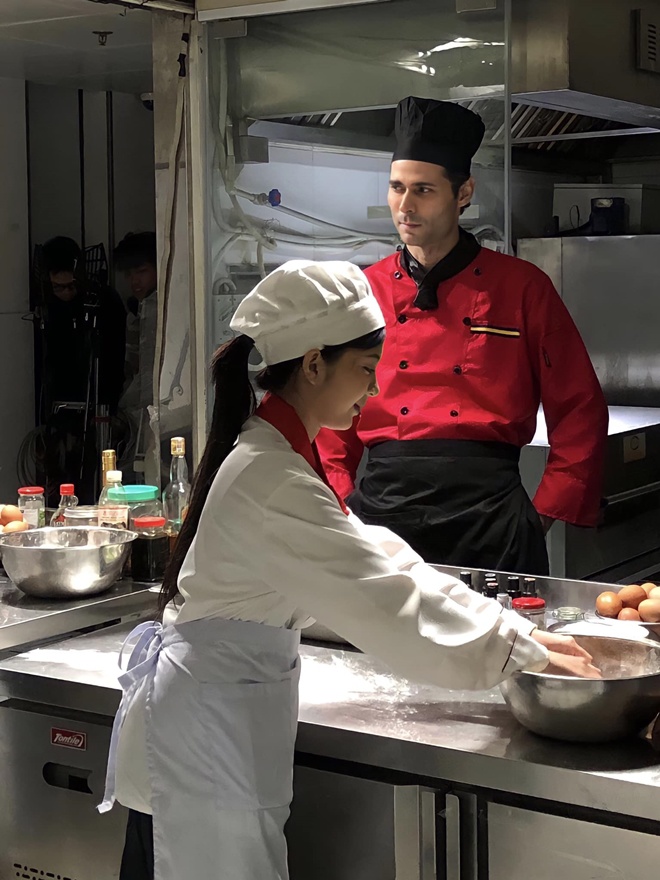 Danh tính "anh Tây nổi tiếng" từng được kỳ vọng cứu đời Hồng Diễm ở Trạm Cứu Hộ Trái Tim - 6