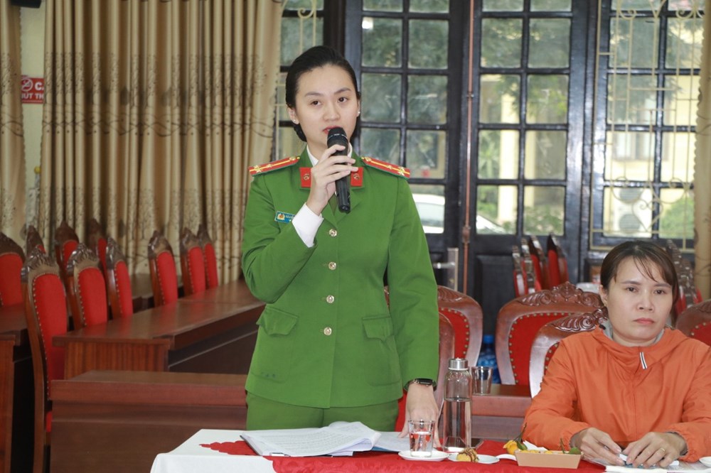 Phát huy vai trò của tổ chức Hội trong phòng chống xâm hại phụ nữ, trẻ em - 2