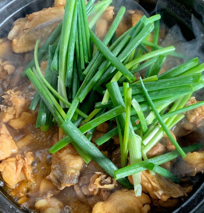 Rang thịt gà dùng gia vị này vẫn được món ngon, đậm đà trôi cả nồi cơm - 7