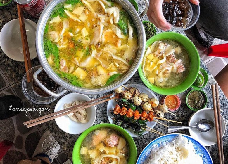 5 địa chỉ lẩu gà lá é ngon siêu cấp ở Đà Lạt, khách lúc nào cũng tấp nập - 1