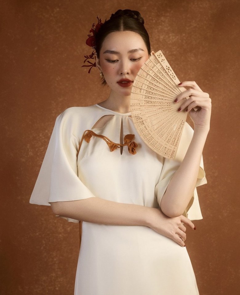 Áo dài cánh tiên được Tâm Tít &#34;lăng xê&#34;: Có khả năng giấu bắp tay to, diện Tết 2024 là chuẩn! - 5