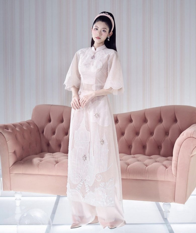 Áo dài cánh tiên được Tâm Tít &#34;lăng xê&#34;: Có khả năng giấu bắp tay to, diện Tết 2024 là chuẩn! - 10