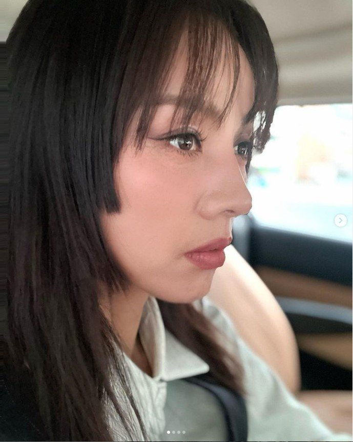 Biểu tượng gợi cảm xứ Hàn lộ ảnh già nua, phản ứng của netizen thật khó đoán - 12