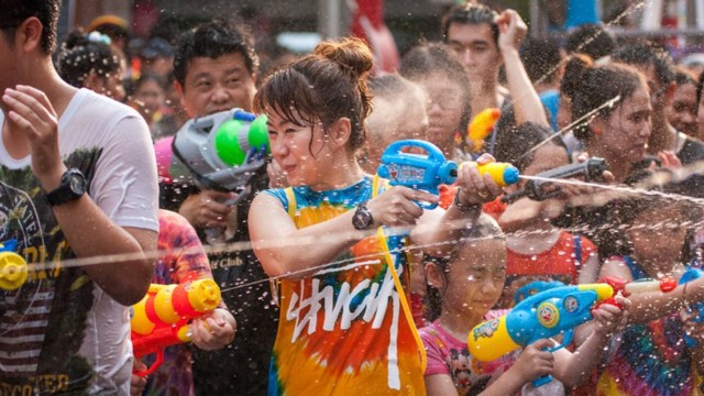 Sắc màu lễ hội ngày Tết ở những địa danh châu Á nổi tiếng, bạn đã thử chưa? - 3