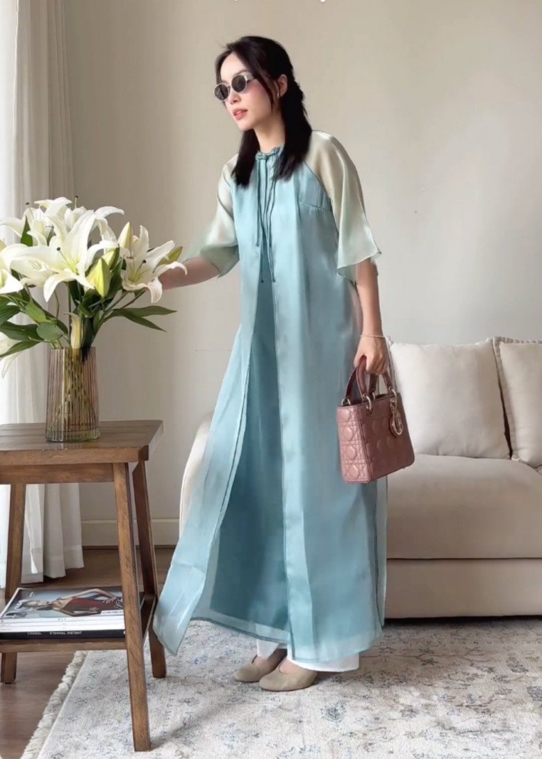Bạn gái cơ trưởng trẻ nhất Việt Nam xúng xính hơn chục bộ áo dài đón Tết, vừa hợp mệnh vừa khéo tôn dáng - 7