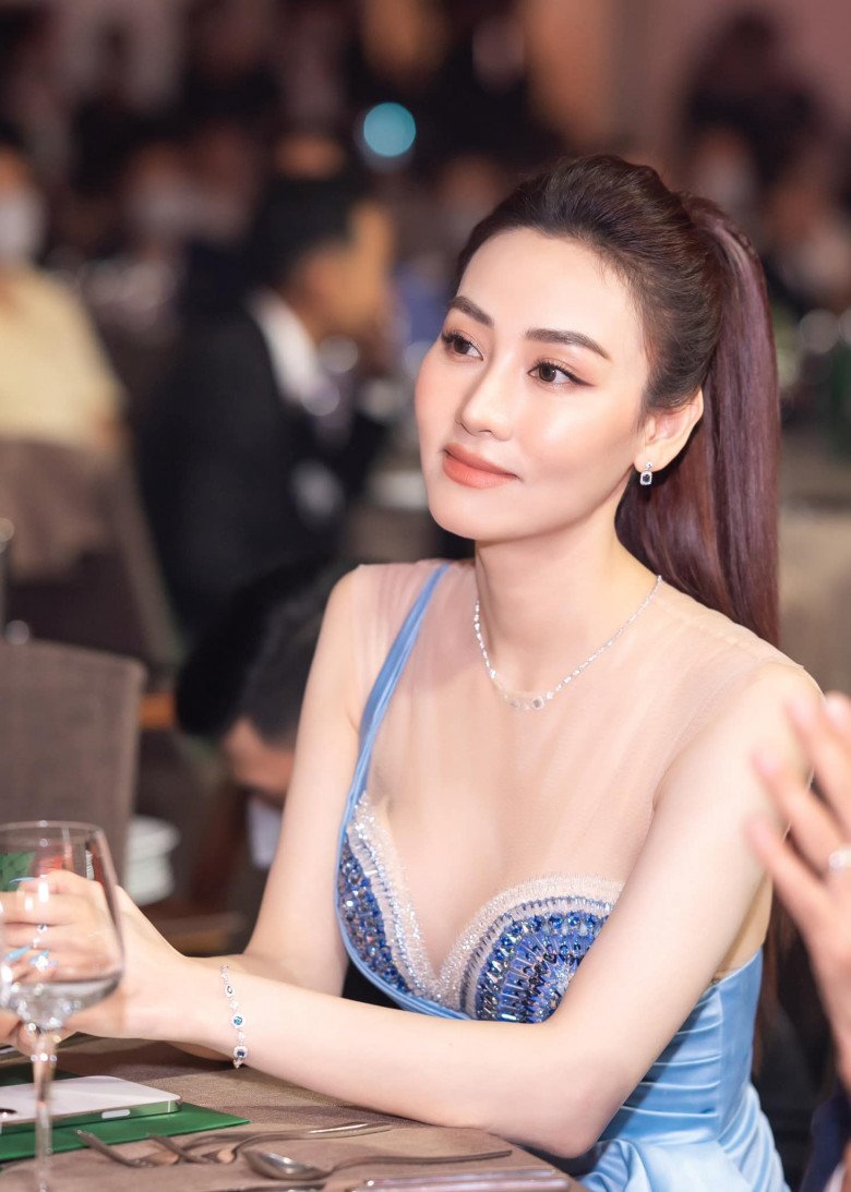 &#34;Tình đầu quốc dân&#34; Ngân Khánh U40 vẫn mơn mởn, không cần &#34;dao kéo&#34; mà vẫn trẻ nhờ đâu? - 3