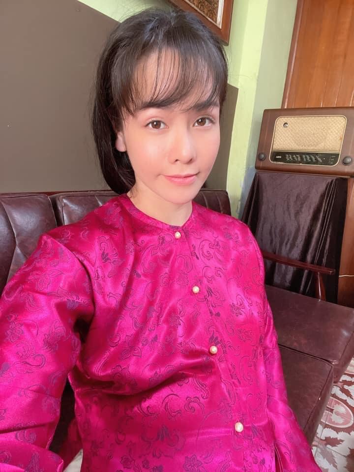 Khi &#34;Nữ hoàng áo bà ba&#34; Nhật Kim Anh ăn diện đón Tết, không váy đầm o ép vẫn khoe đường cong đẹp mê - 3