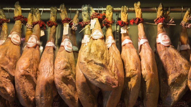 Đùi lợn muối Iberico gây sốt &#34;cõi mạng&#34; vì siêu đắt đỏ, điều gì khiến nó đáng đến từng xu? - 1