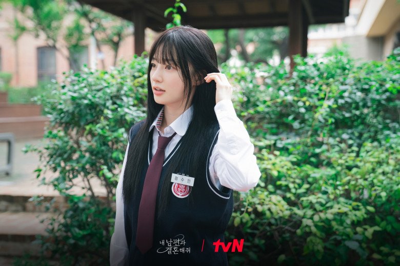 &#34;Trà xanh&#34; hot nhất màn ảnh có nhan sắc trong veo, chị em tò mò cặp môi xinh là &#34;thật hay giả&#34; - 3