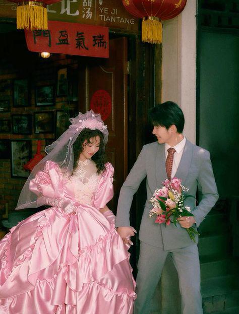 Váy cưới sến rện được Park Min Young mang lên màn ảnh, giờ là xu hướng nhiều cô dâu rất yêu - 7