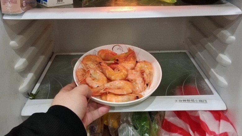 Đồ ăn thừa ngày Tết loại nào ăn được, loại nào bỏ ngay? Cách bảo quản, hâm nóng thực phẩm để tránh ngộ độc - 2