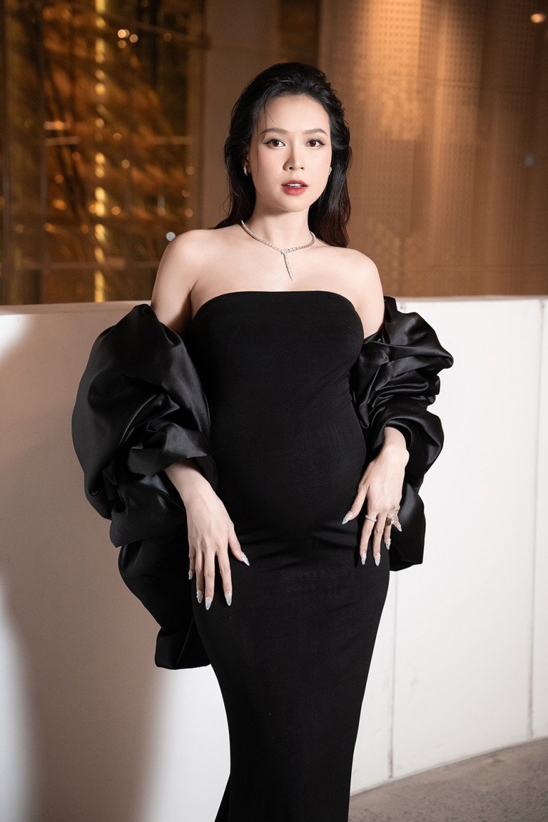 Hot girl Sam gần ngày &#34;vỡ chum&#34; vẫn không hề mất dáng, chỉ to mỗi bụng, ảnh chụp lén đẹp cỡ này - 7