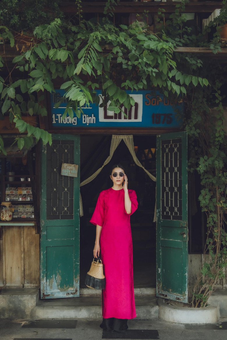Hot girl Hà Thành làm dâu nhà tỷ phú lộ diện sau sinh: Diện đồ kín bưng giấu dáng, vẫn sang bất chấp - 11