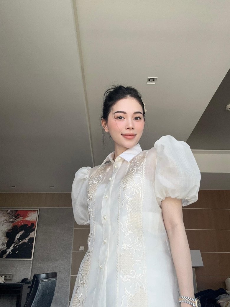 Hot girl Hà Thành làm dâu nhà tỷ phú lộ diện sau sinh: Diện đồ kín bưng giấu dáng, vẫn sang bất chấp - 3