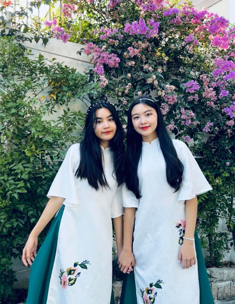 Yêu trang phục truyền thống, Lọ Lem và Hạt Dẻ nhà Quyền Linh qua mỗi năm càng lộ rõ thần thái hoa hậu - 10