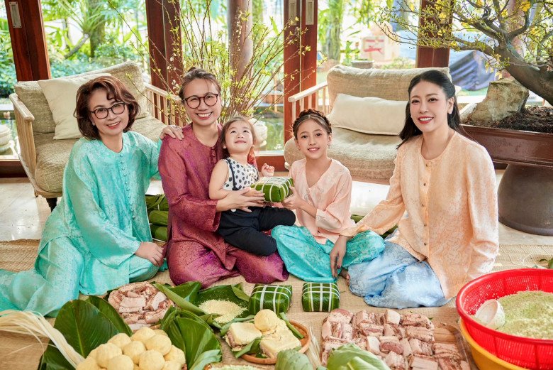 Xuýt xoa trước nhan sắc di truyền 3 thế hệ của nhà Hà Kiều Anh, bất ngờ là bà ngoại 70 tuổi vẫn trẻ đẹp - 3