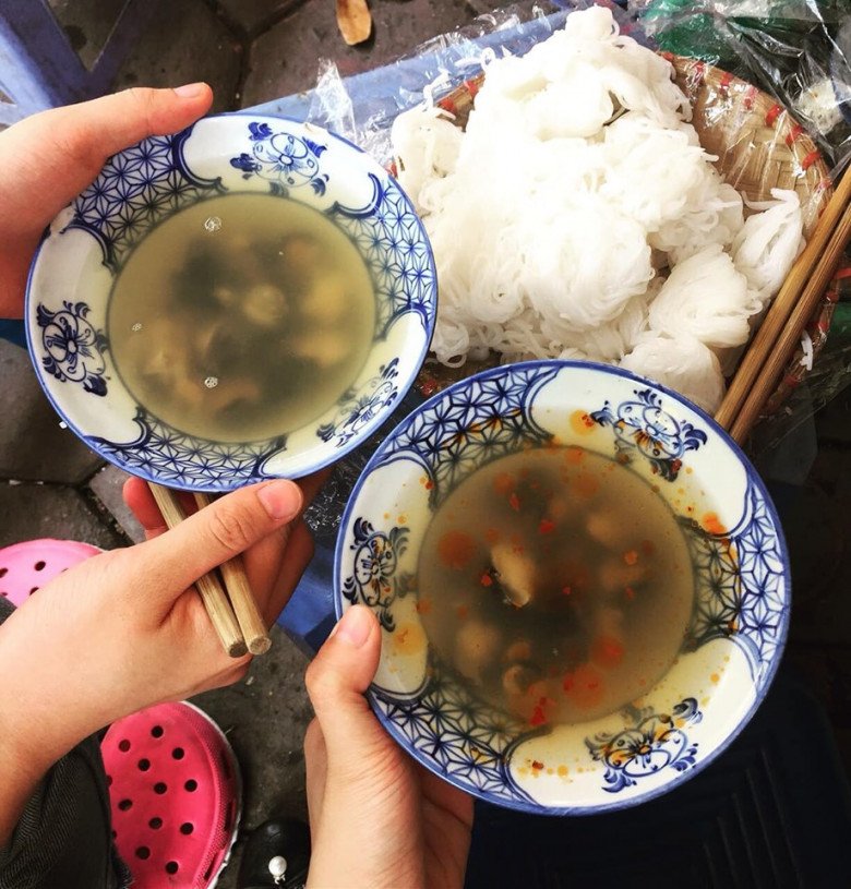 5 địa chỉ bún ốc nguội ngon tuyệt đỉnh Hà Nội, &#34;giải ngấy&#34; ngày Tết thì quá chuẩn - 1