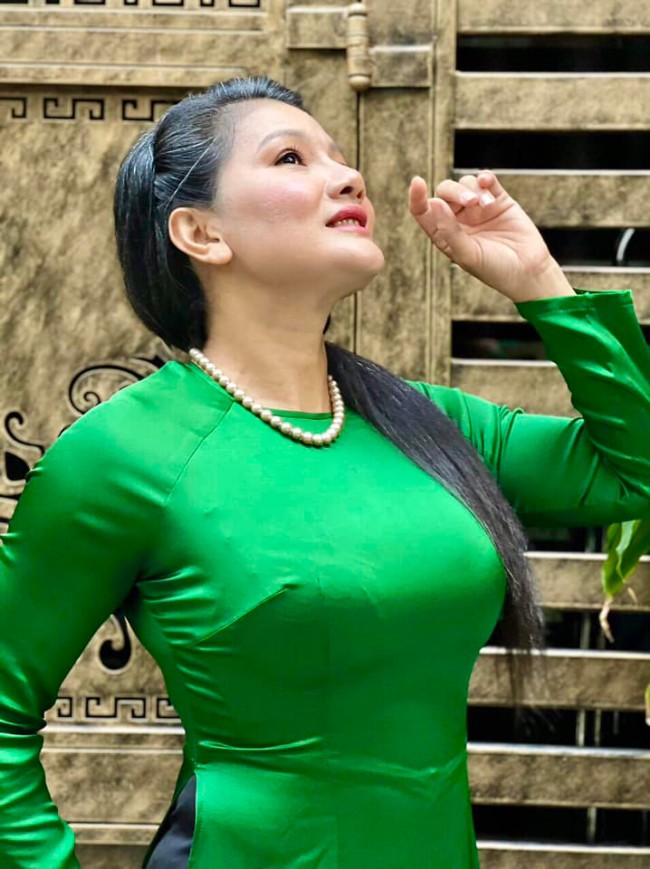 Kiều Trinh: "Mỗi dịp năm mới, tôi lại tự tay dọn và trang trí 3 căn nhà để đón Tết" - 5