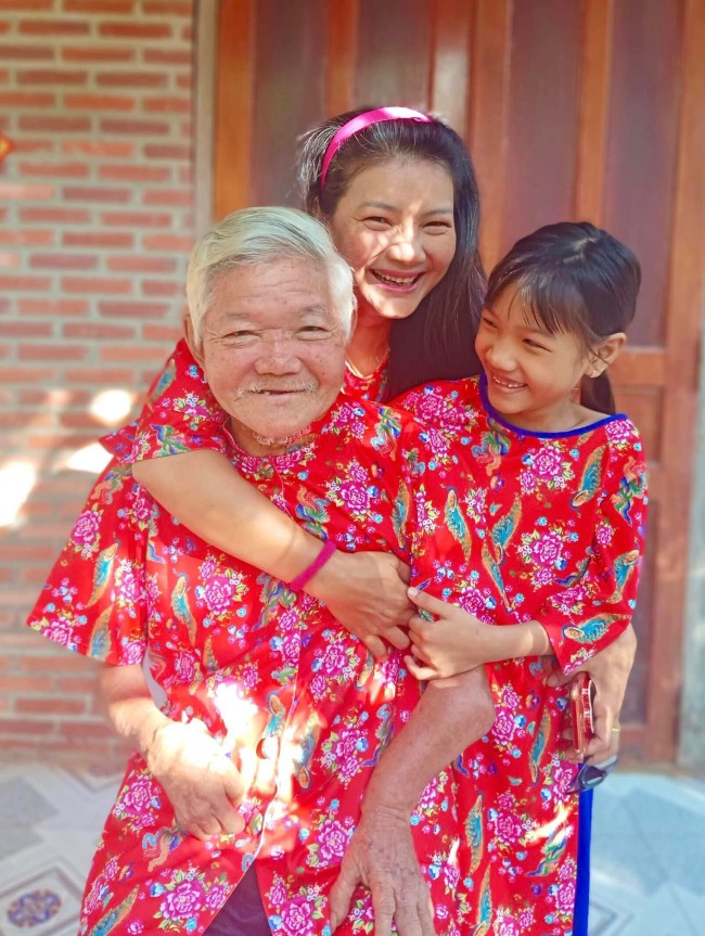 Kiều Trinh: "Mỗi dịp năm mới, tôi lại tự tay dọn và trang trí 3 căn nhà để đón Tết" - 11