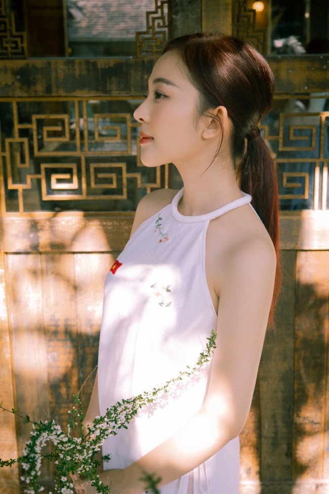 Bóng hồng VTV được gọi là Park Bo Young bản Việt: &#34;Tôi yêu chợ hoa ngày Tết, sợ bị hỏi bao giờ cưới chồng&#34; - 4