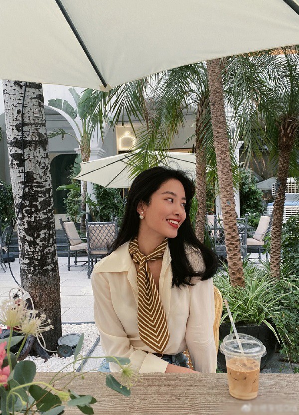 Quý cô xứ Trung nổi đình đám vì style thanh lịch vẫn &#34;hack&#34; tuổi khéo, càng ngắm càng muốn học theo - 9