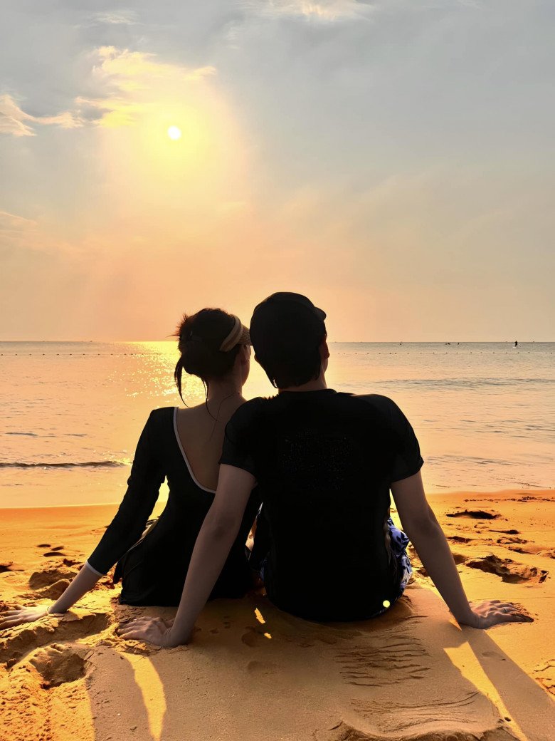 Đặng Thu Thảo đi du lịch với combo hàng hiệu khủng, xứng danh phu nhân nhà hào môn - 17
