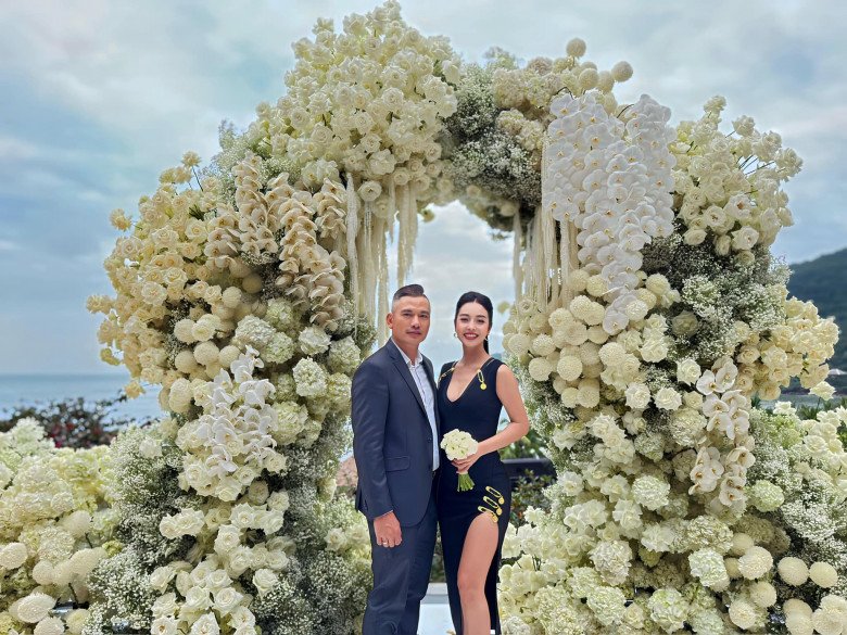 Phản ứng của Hoa hậu Jennifer Phạm khi bị nói đẹp mà có 2 đời chồng - 2