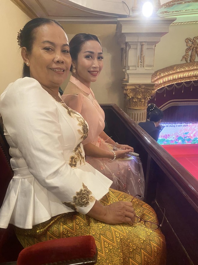 Ngọc Huyền - vợ cũ Chí Trung vừa đẹp vừa sang khi được phong NSND - 4