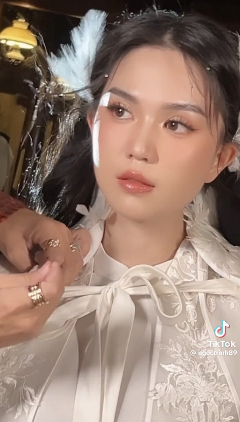 Ngọc Trinh biến hóa thành Mị Châu, giao diện trẻ trung như gái đôi mươi được dân mạng khen tới tấp - 2