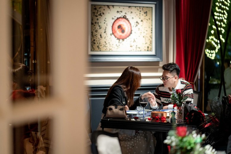 5 nhà hàng fine dining xịn xò bậc nhất Hà Nội, hẹn hò ngày 8/3 thì quá &#34;uy tín&#34; - 1