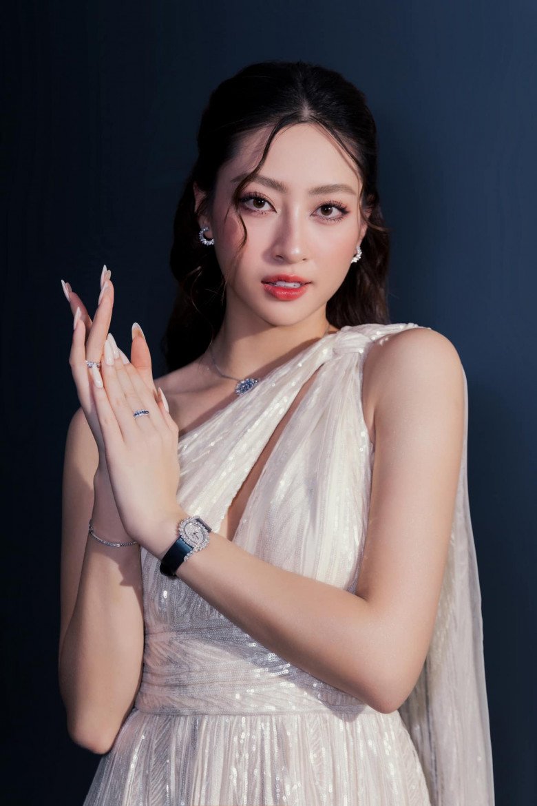 "Bê" lớp makeup suốt 12 tiếng không chảy, Hoa hậu cao 1,8m chỉ ra bí quyết không tưởng - 3