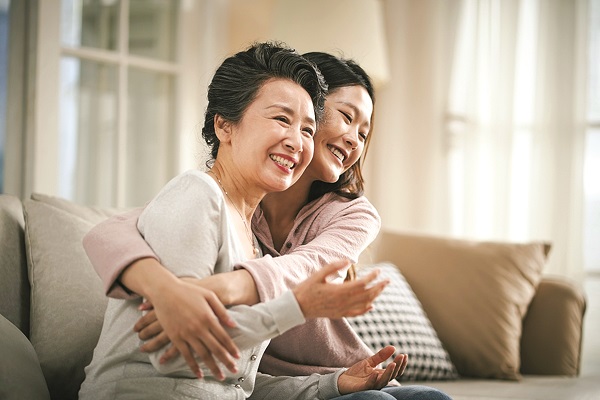 Lời xin lỗi dâu nghèo của mẹ chồng hà khắc - 1