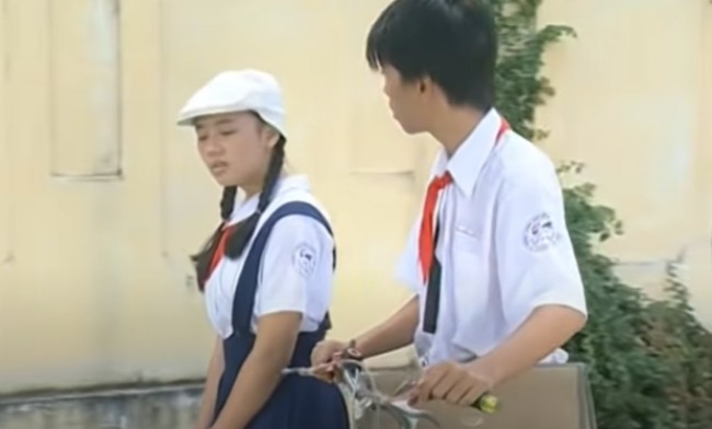 2 người đẹp nhất Kính Vạn Hoa: Nữ chính U40 bị nhầm là sinh viên, &#34;tình đầu&#34; của Quý ròm ngày càng quyến rũ - 12