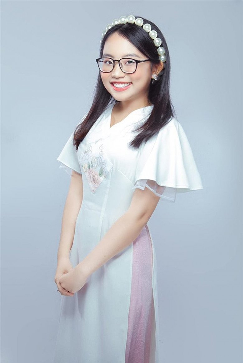 Phương Mỹ Chi - Thiện Nhân: Sắc vóc hiện tại của 2 ca sĩ nhí từng khủng hoảng cân nặng giờ ra sao? - 6