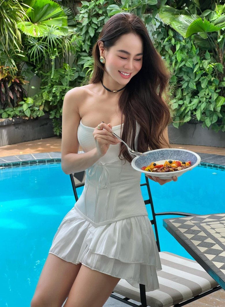 Từng bị thừa cân, cô giáo dạy yoga đình đám nay có vóc dáng đẹp khó chê chỗ nào - 9