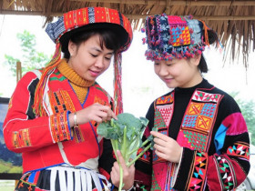 Lạ kỳ phong tục “ăn trộm” vào đầu năm của tộc người ở vùng cao Đông Bắc, chỉ lén lút đi một mình