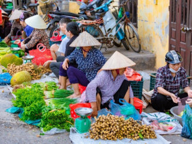 Giữa lòng Nam Định có khu chợ cổ gần 700 tuổi, là nơi đầy ắp kỷ niệm và niềm tự hào của người dân