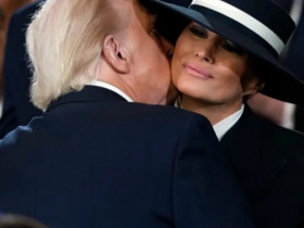 Bà Melania kể chuyện lần đầu được chồng tán tỉnh, từ chối một điều khiến ông Trump ngỡ ngàng