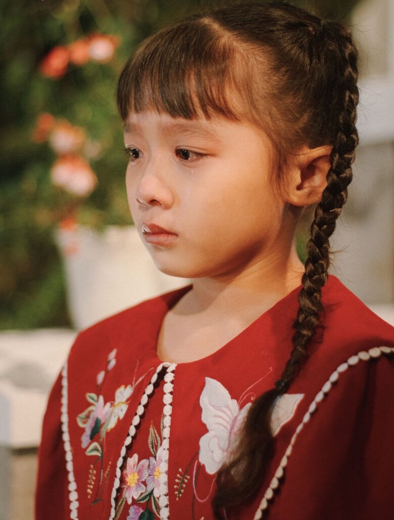 &#34;Con gái&#34; Ngọc Lan là nàng thơ nhí của màn ảnh Việt: Nhan sắc như búp bê, ánh mắt có hồn long lanh - 14