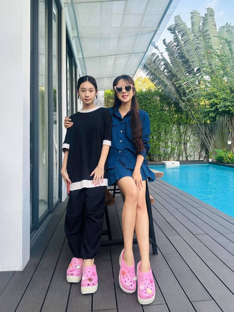 3 cô vợ sống trong biệt phủ triệu đô, chỉ duy nhất một người ít sắm hàng hiệu, mê đồ bình dân - 15