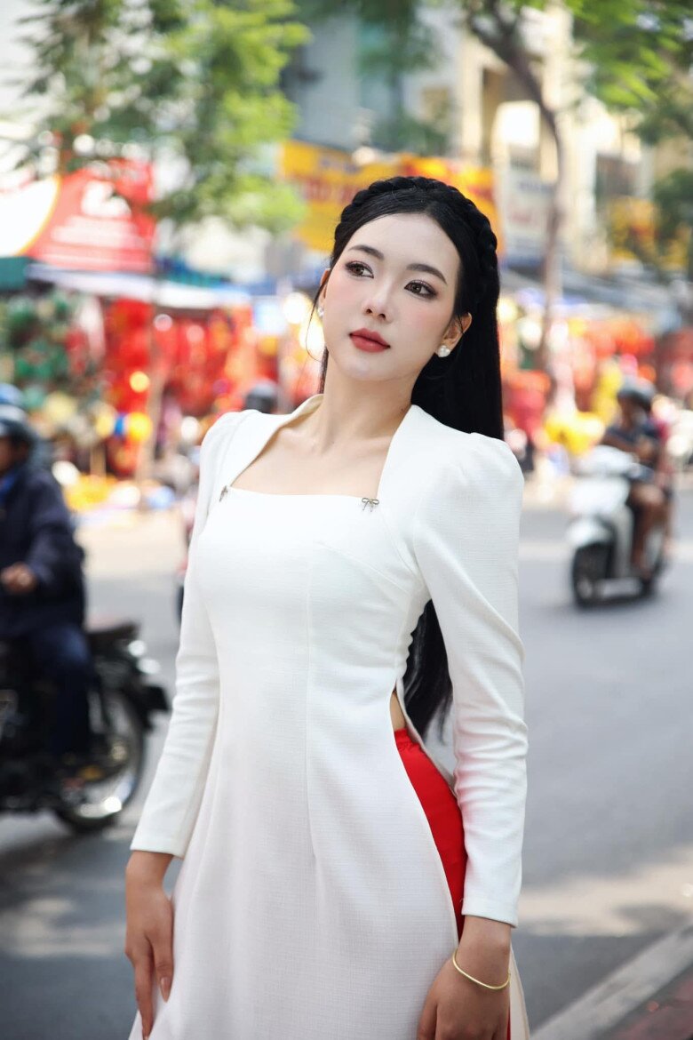 Cô gái Huế cao 1m8, vừa ghi danh Hoa hậu Việt Nam đã gây chú ý - 7