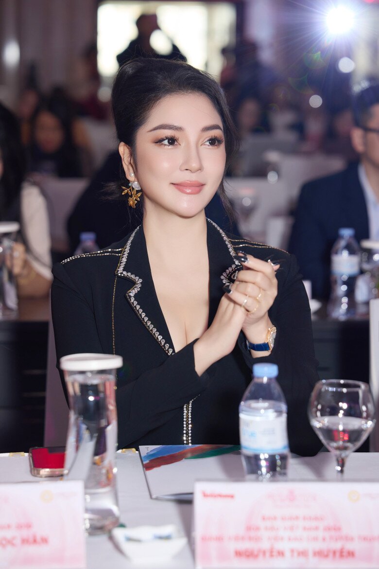 Hoa hậu Thanh Thuỷ làm giám khảo Hoa hậu Việt Nam 2024, nói một câu làm thí sinh nào cũng &#34;rén&#34; - 1
