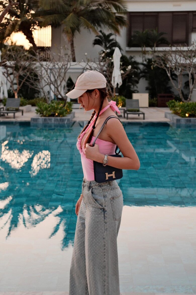 Loạt mỹ nhân khắp mọi nơi &#34;lên đồ&#34; chào hè, phong cách đa dạng nhưng đều gợi cảm hết nấc - 3