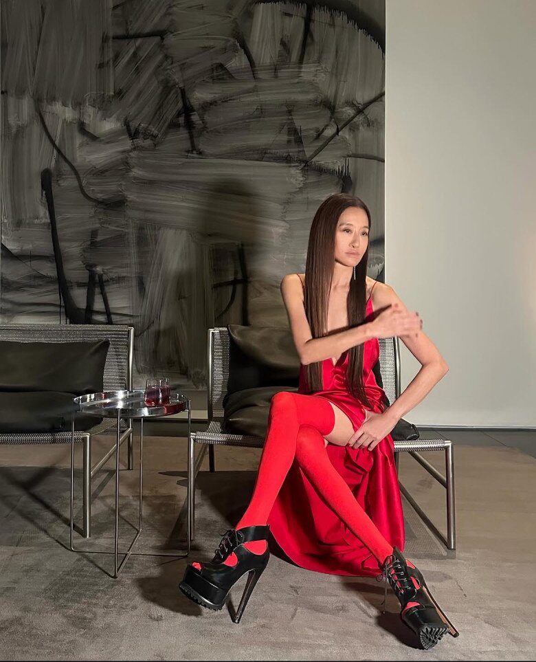 Vera Wang, người đàn bà U80 hot nhất thế giới khiến gái trẻ thán phục vì dám diện chiếc váy độc nhất vô nhị - 5
