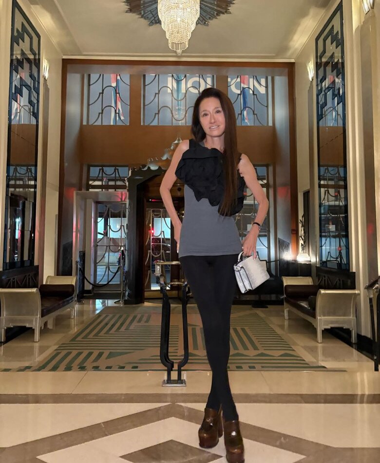 Vera Wang, người đàn bà U80 hot nhất thế giới khiến gái trẻ thán phục vì dám diện chiếc váy độc nhất vô nhị - 9