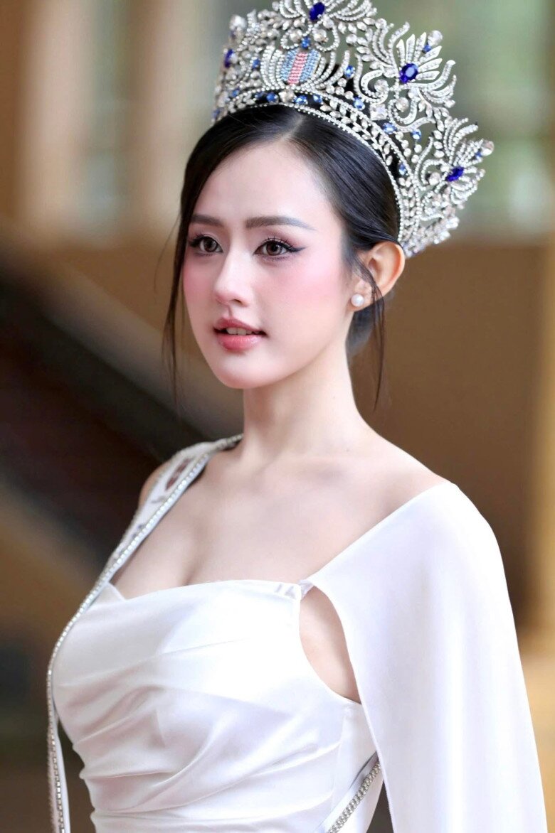 Xuất hiện bản sao của Mai Phương Thuý chuẩn bị ghi danh Hoa hậu Việt Nam, nhan sắc cỡ nào mà CĐM xốn xang? - 1
