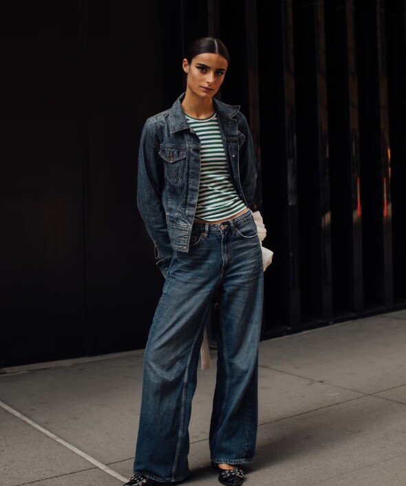 Chán quần jeans ống đứng đi, hè 2025 hãy sắm 1 trong 6 kiểu quần jeans này, đảm bảo tôn dáng tuyệt đối - 1