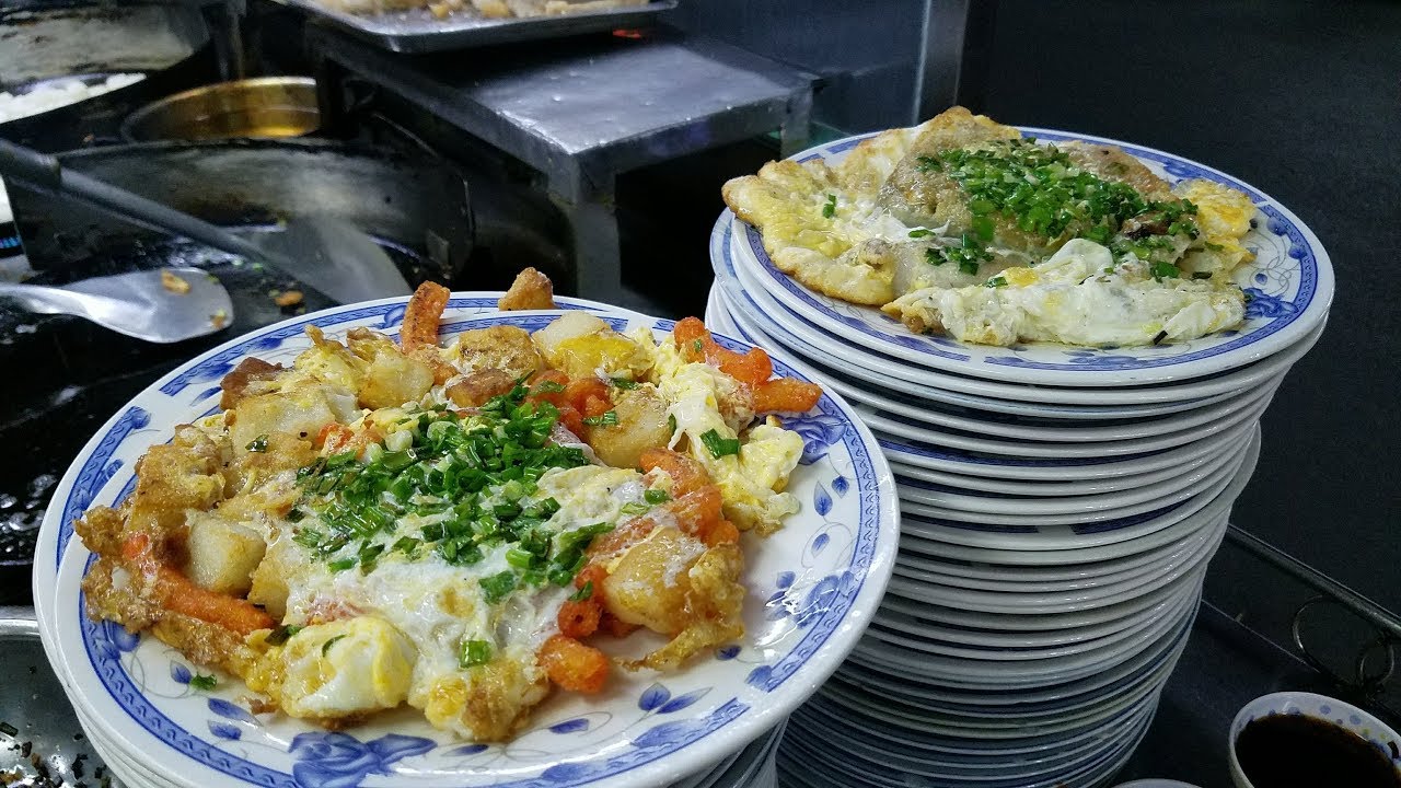 Quán bột chiên nổi tiếng Sài Gòn, khách đông không có chỗ ngồi, chủ người Hoa giữ công thức bí truyền hàng chục năm - 3