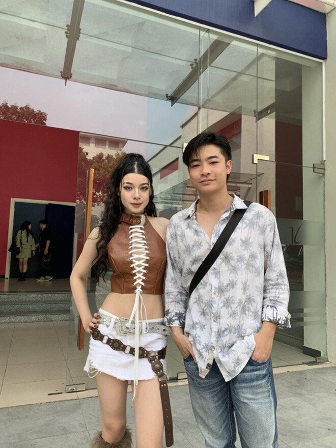 NSƯT Võ Hoài Nam tuyên bố &#34;Ngày mai sống chết thế nào còn chưa biết&#34;, &#34;nói xa nói gần&#34; khi 2 con theo nghề bố - 4