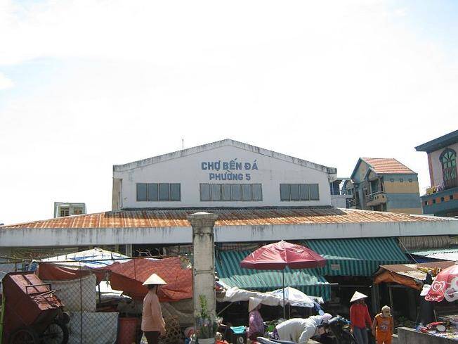 Giữa lòng Vũng Tàu có khu chợ chuẩn ngon-bổ-rẻ, được mệnh danh là &#34;thiên đường hải sản - 1
